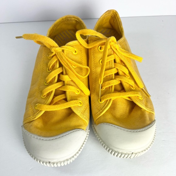 Keen yellow rubber toe sneakers size 7.5 lace up casual - Picture 3 of 7